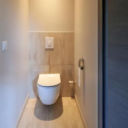 Le Cepage, Au Coeur Des Vignes. * Eguisheim